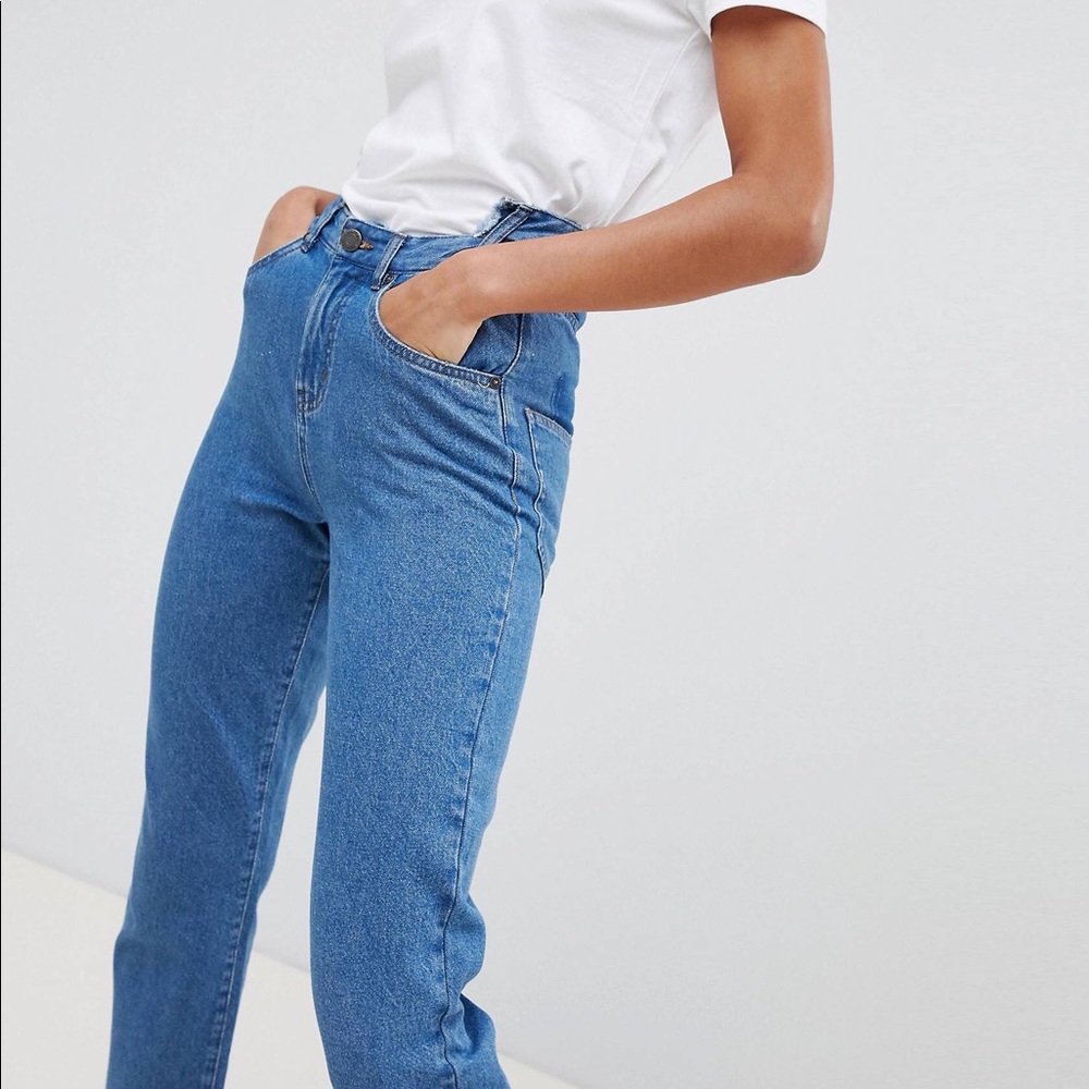 Noisy May High Waisted Mom Jeans